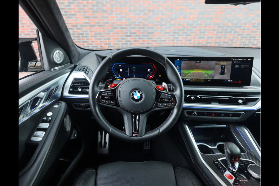 BMW XM PHEV 30 kWh | Bowers & Wilkins - Trekhaak