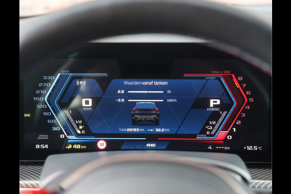 BMW XM PHEV 30 kWh | Bowers & Wilkins - Trekhaak