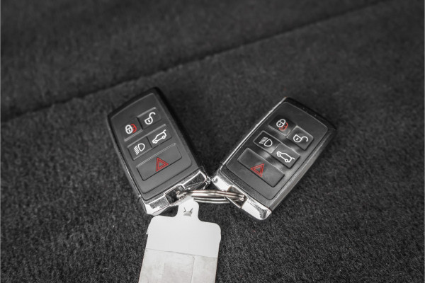 Land Rover Range Rover Sport P400e HSE Dynamic Stealth SVO Pano ACC Meridian