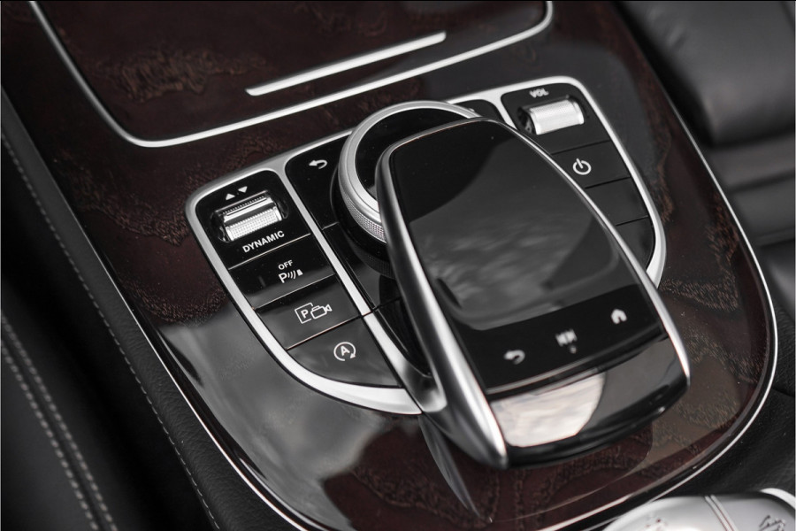 Mercedes-Benz E-Klasse Cabrio 200 AMG Line Camera Memory Nekverwarming CarPlay