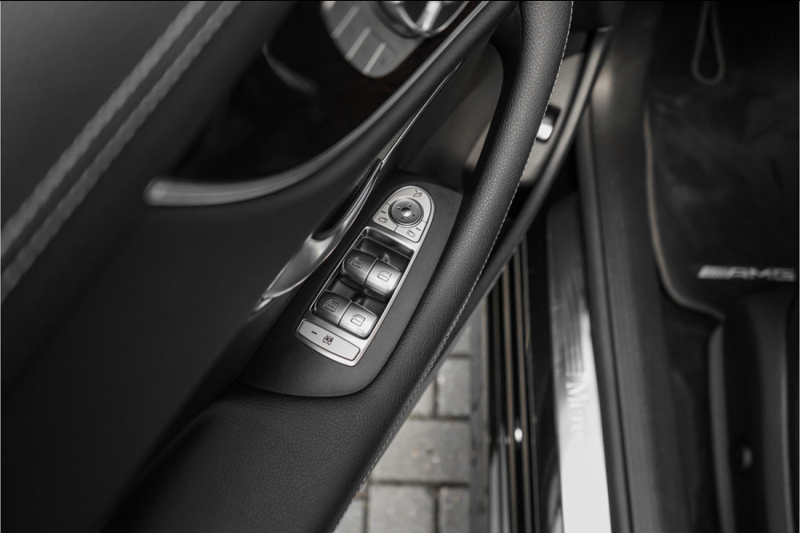 Mercedes-Benz E-Klasse Cabrio 200 AMG Line Camera Memory Nekverwarming CarPlay