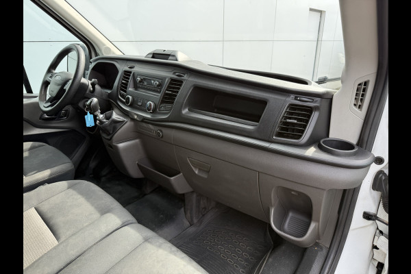 Ford Transit DC 2.0 TDCI L3H2 130PK 6- persoons Dubbele cabine L3H2 Trekhaak Parkeersensoren voor