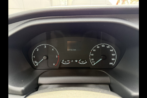 Ford Transit DC 2.0 TDCI L3H2 130PK 6- persoons Dubbele cabine L3H2 Trekhaak Parkeersensoren voor