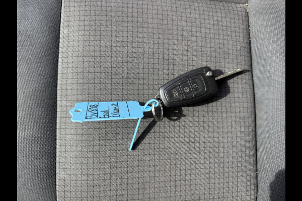 Ford Transit DC 2.0 TDCI L3H2 130PK 6- persoons Dubbele cabine L3H2 Trekhaak Parkeersensoren voor