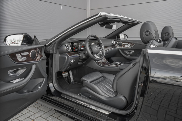 Mercedes-Benz E-Klasse Cabrio 200 AMG Line Camera Memory Nekverwarming CarPlay