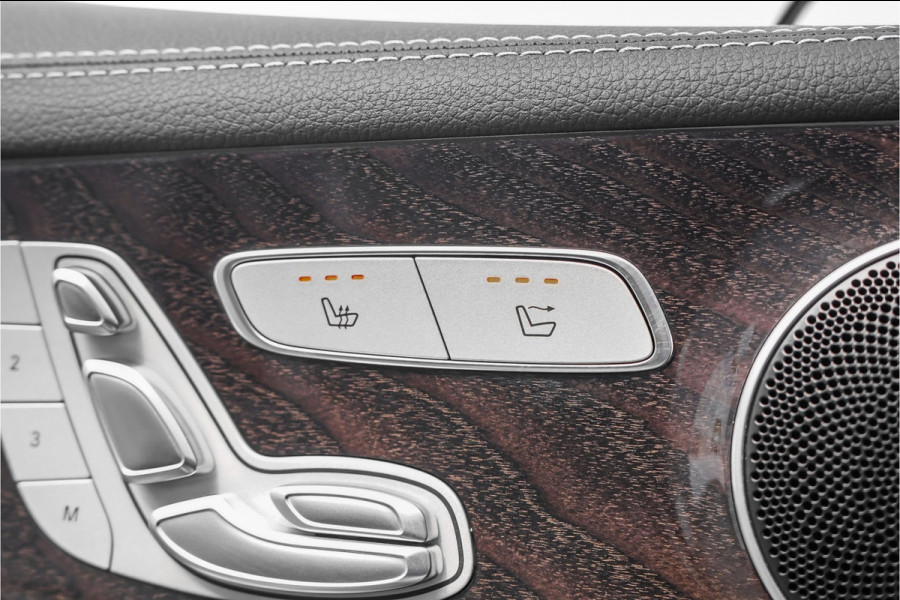 Mercedes-Benz E-Klasse Cabrio 200 AMG Line Camera Memory Nekverwarming CarPlay
