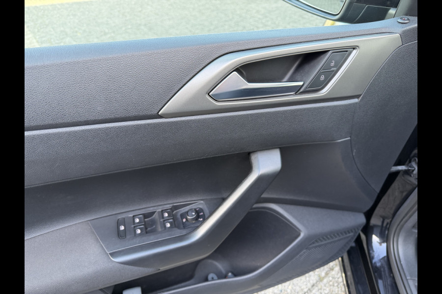 Volkswagen Polo 1.0 TSI Comfortline Business (INCL.BTW) Aut. *ADAPTIVE-CRUISE | NAVI-FULLMAP | COMFORTSEATS | DAB | CARPLAY | ECC | PDC | 16''ALU*