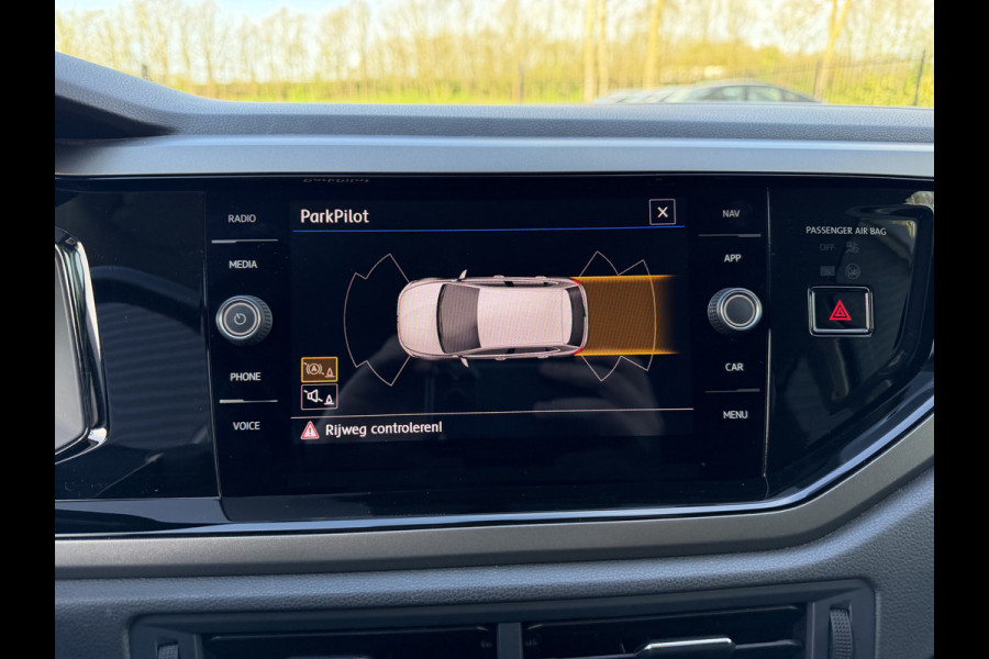 Volkswagen Polo 1.0 TSI Comfortline Business (INCL.BTW) Aut. *ADAPTIVE-CRUISE | NAVI-FULLMAP | COMFORTSEATS | DAB | CARPLAY | ECC | PDC | 16''ALU*