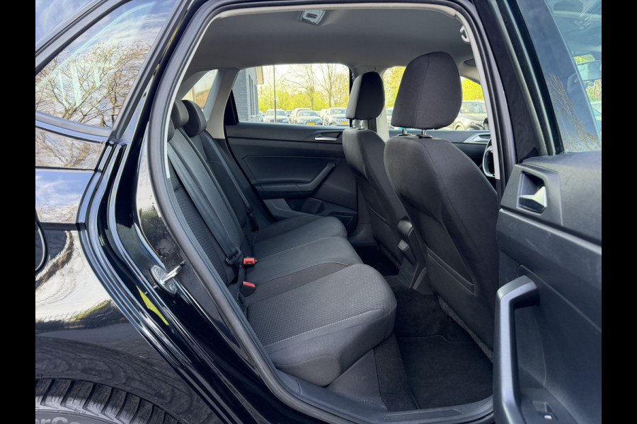 Volkswagen Polo 1.0 TSI Comfortline Business (INCL.BTW) Aut. *ADAPTIVE-CRUISE | NAVI-FULLMAP | COMFORTSEATS | DAB | CARPLAY | ECC | PDC | 16''ALU*