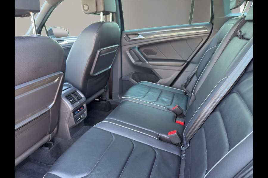 Volkswagen Tiguan 2.0 TSI 4Motion Highline Business R-Line Exterieur | Pano | Leder Elektr. stoelen en verw.| 20"| Digitaal Display |
