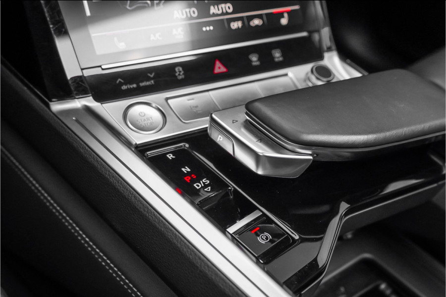 Audi e-tron 55 Quattro 95 kWh S-Line Pano B&O BTW