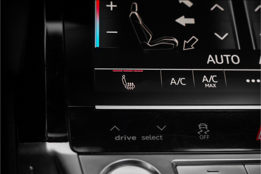 Audi e-tron 55 Quattro 95 kWh S-Line Pano B&O BTW