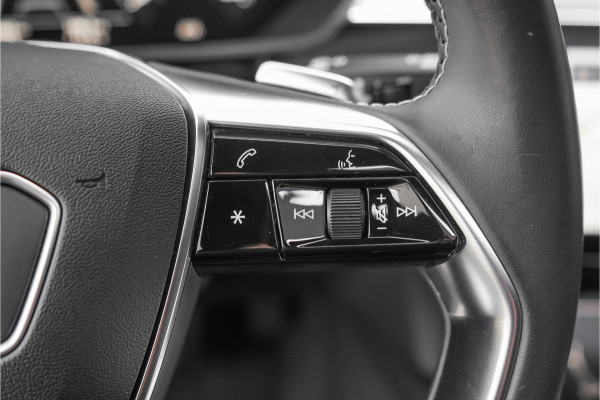 Audi e-tron 55 Quattro 95 kWh S-Line Pano B&O BTW