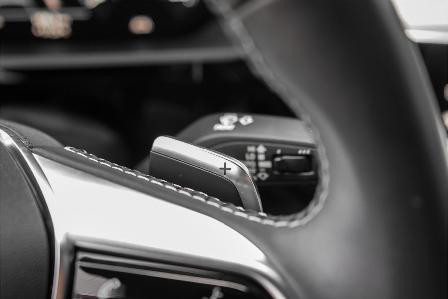 Audi e-tron 55 Quattro 95 kWh S-Line Pano B&O BTW