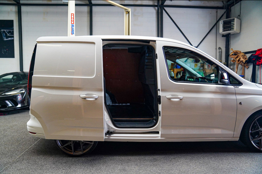 Volkswagen Caddy Cargo 2.0 TDI 1st Edition | Stoelverwarming | Camera | Carplay | Park Assist