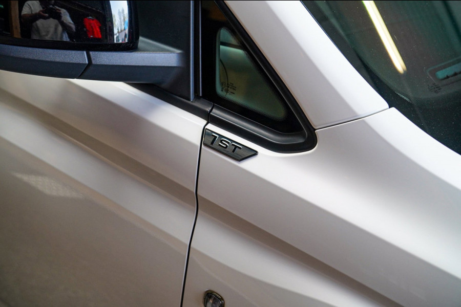 Volkswagen Caddy Cargo 2.0 TDI 1st Edition | Stoelverwarming | Camera | Carplay | Park Assist