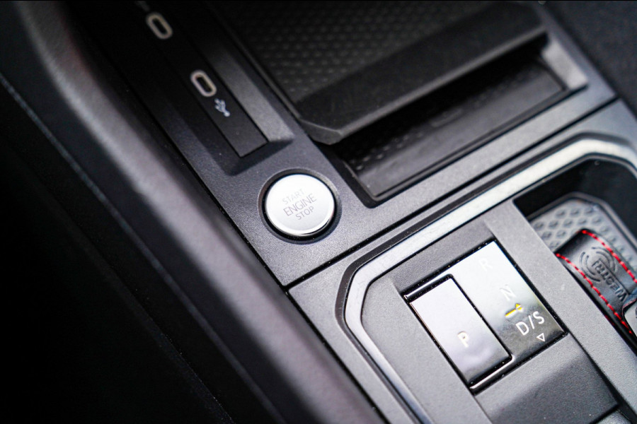 Volkswagen Caddy Cargo 2.0 TDI 1st Edition | Stoelverwarming | Camera | Carplay | Park Assist