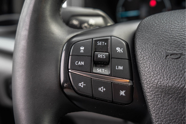 Ford Transit Custom 2.0 EcoBlue L2H1 | 170 PK | Automaat | LED | Camera | Schuifdeur L+R | PDC