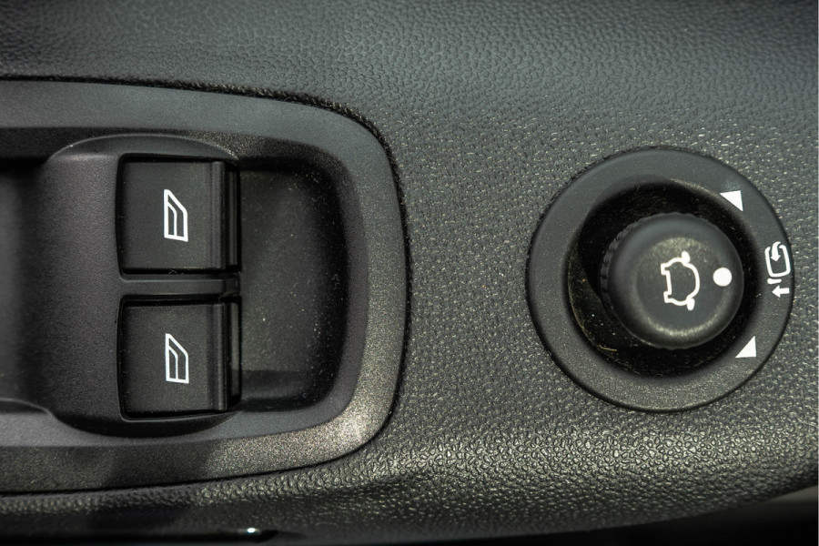 Ford Transit Custom 2.0 EcoBlue L2H1 | 170 PK | Automaat | LED | Camera | Schuifdeur L+R | PDC