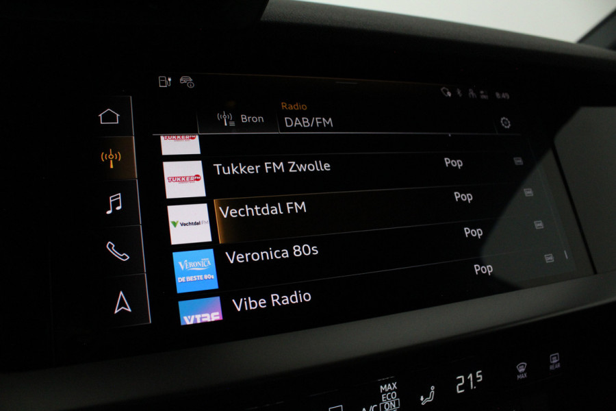 Audi A3 Sportback 40 TFSI e S line > 204pk/Daytona/17inch/Sport-design (S-line)