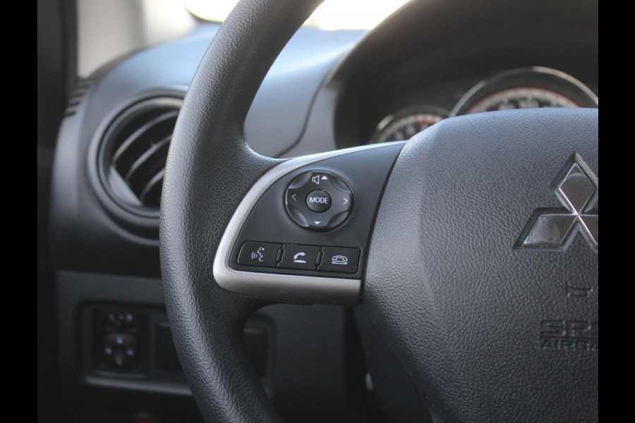 Mitsubishi Space Star 1.2 Connect+ AIRCO | CARPLAY | DAB | STB | ELRM/SP | CV | ISOFIX