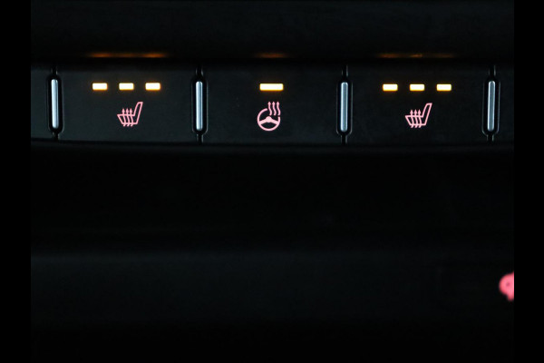 Kia Ceed 1.0 T-GDi GT-Line | Panoramadak | Leder/Alcantara | Stoelverwarming | Carplay | Keyless | Stuurverwarming | Digital Cockpit | Sportstoelen | Navigatie | Full LED | Camera | Dodehoek detectie