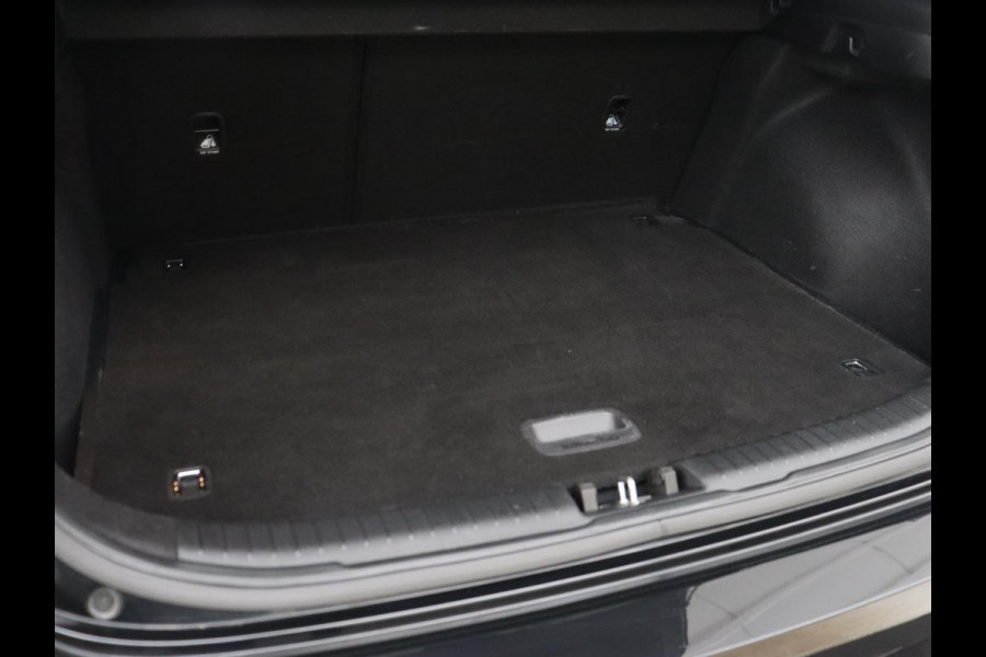 Kia Ceed 1.0 T-GDi GT-Line | Panoramadak | Leder/Alcantara | Stoelverwarming | Carplay | Keyless | Stuurverwarming | Digital Cockpit | Sportstoelen | Navigatie | Full LED | Camera | Dodehoek detectie