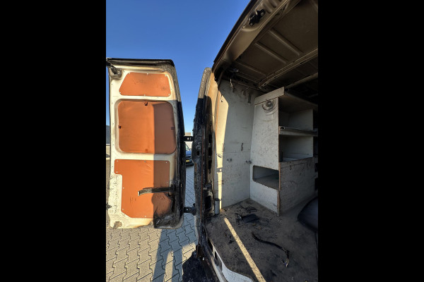 Opel Movano 2.3 Turbo L4H2 165PK DL BRANDSCHADE