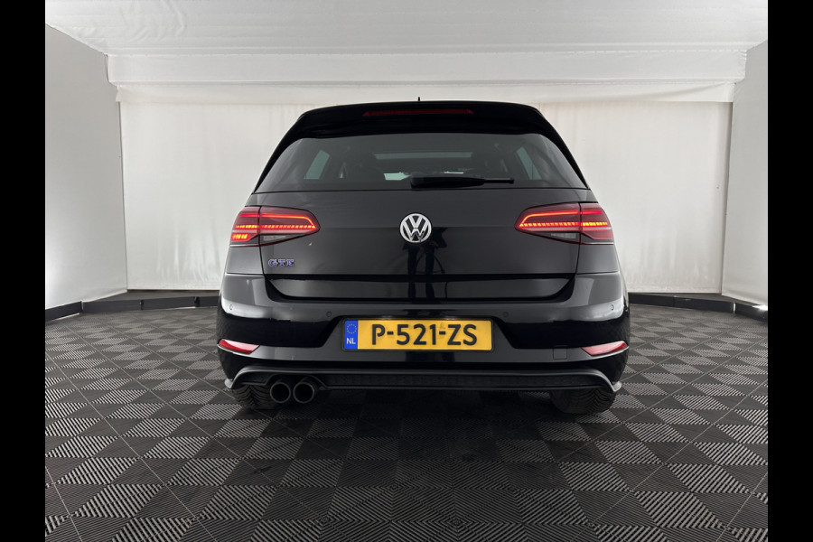Volkswagen Golf 1.4 TSI PHEV GTE (Plug-in) Aut. *PANO | ADAPTIVE-CRUISE | FULL-LED | DIGI-COCKPIT | BLINDSPOT | HEATED-SPORTSEATS | KEYLESS | NAVI-FULLMAP | AMBIENT-LIGHT | SHIFT-PADDLES | PRIVACY-GLASS | ECC | PDC | 18''ALU*