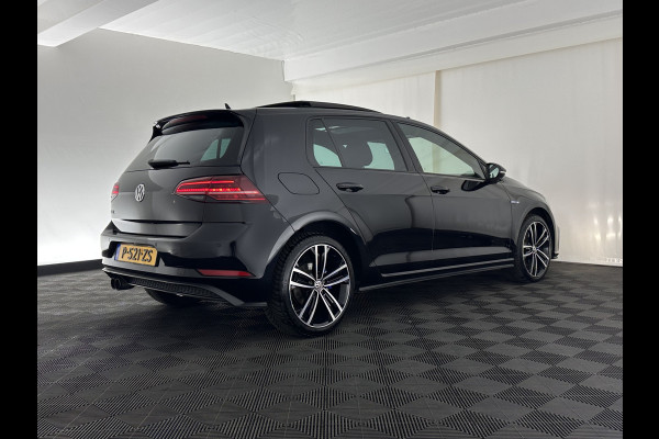 Volkswagen Golf 1.4 TSI PHEV GTE (Plug-in) Aut. *PANO | ADAPTIVE-CRUISE | FULL-LED | DIGI-COCKPIT | BLINDSPOT | HEATED-SPORTSEATS | KEYLESS | NAVI-FULLMAP | AMBIENT-LIGHT | SHIFT-PADDLES | PRIVACY-GLASS | ECC | PDC | 18''ALU*