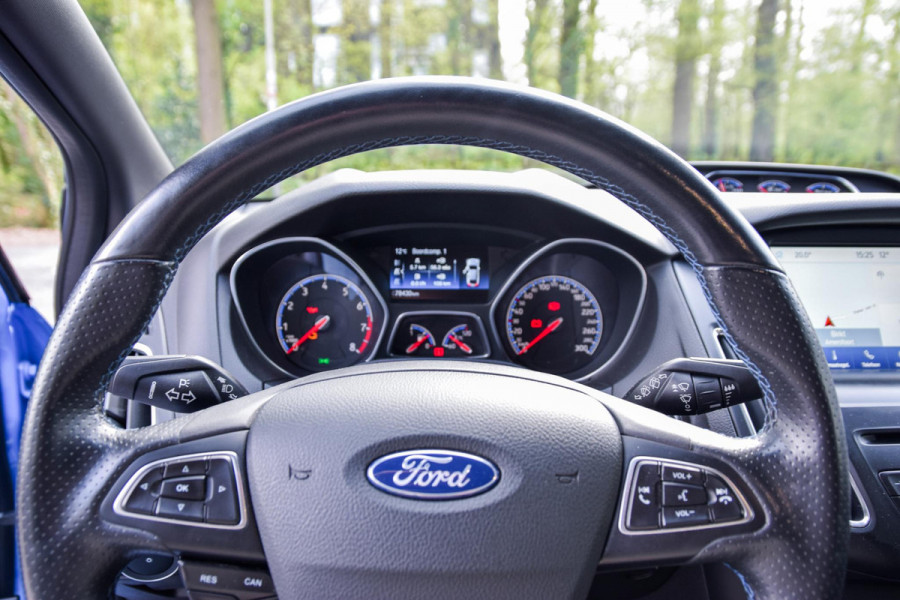 Ford Focus 2.3 RS | RS Seats | Bull-X | Carplay |