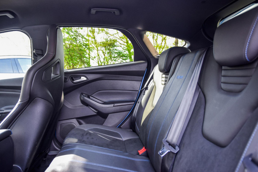 Ford Focus 2.3 RS | RS Seats | Bull-X | Carplay |