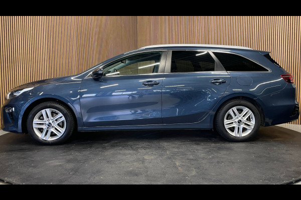 Kia Ceed Sportswagon 1.4 T-GDi DynamicPlusLine|AUTOMAAT|ACC|TREKHAAK|LEDER|CARPLAY|CAMERA|STOEL+STUURVERW|NAVI|NAP|NL|IN.BTW|1 EIG