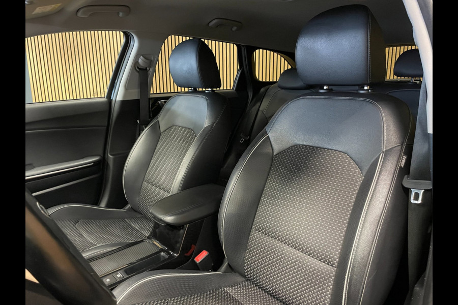Kia Ceed Sportswagon 1.4 T-GDi DynamicPlusLine|AUTOMAAT|ACC|TREKHAAK|LEDER|CARPLAY|CAMERA|STOEL+STUURVERW|NAVI|NAP|NL|IN.BTW|1 EIG
