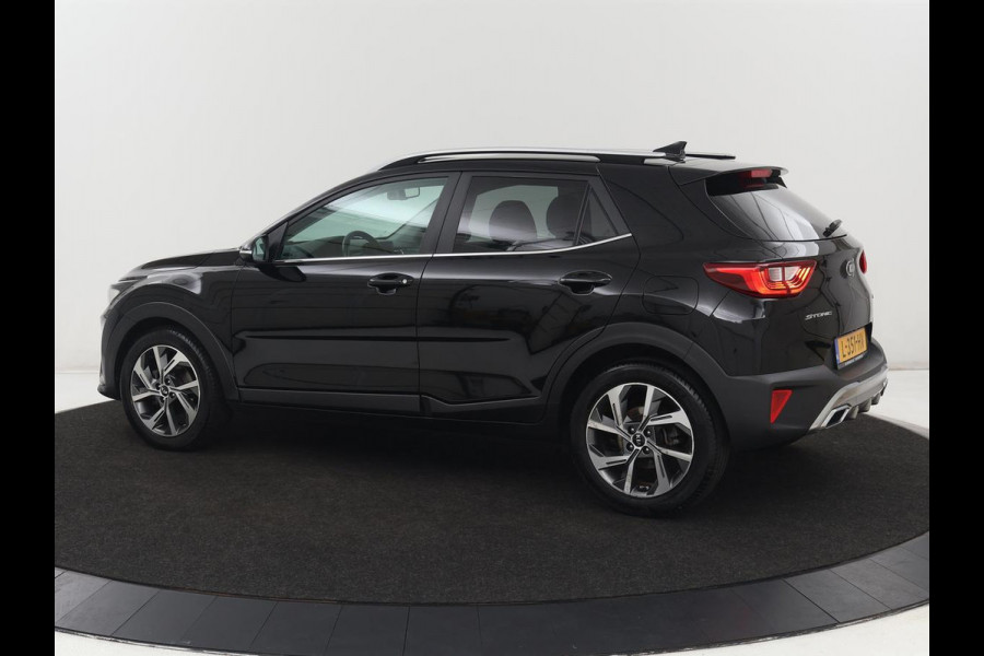 Kia Stonic 1.0 T-GDi MHEV GT-PlusLine | Schuifdak | Stoelverwarming | Adaptive cruise | Camera | Full LED | Keyless | Carplay | Navigatie | Stuurverwarming | Dodehoek detectie | Climate control | Parkeerhulp