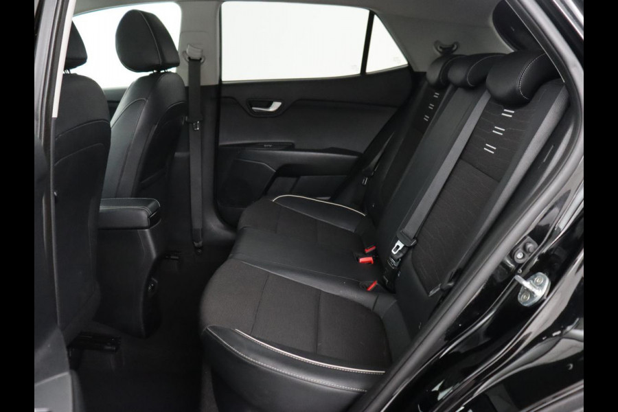 Kia Stonic 1.0 T-GDi MHEV GT-PlusLine | Schuifdak | Stoelverwarming | Adaptive cruise | Camera | Full LED | Keyless | Carplay | Navigatie | Stuurverwarming | Dodehoek detectie | Climate control | Parkeerhulp