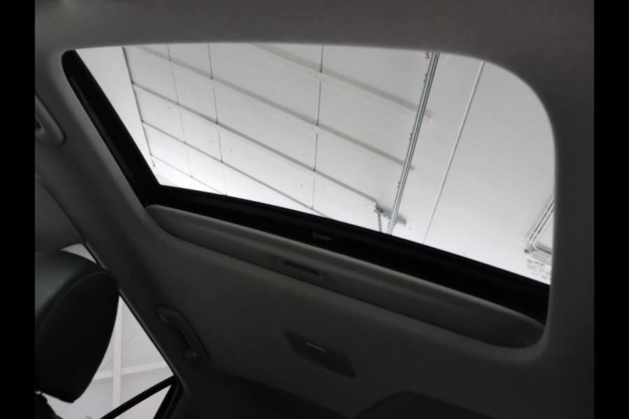 Kia Stonic 1.0 T-GDi MHEV GT-PlusLine | Schuifdak | Stoelverwarming | Adaptive cruise | Camera | Full LED | Keyless | Carplay | Navigatie | Stuurverwarming | Dodehoek detectie | Climate control | Parkeerhulp