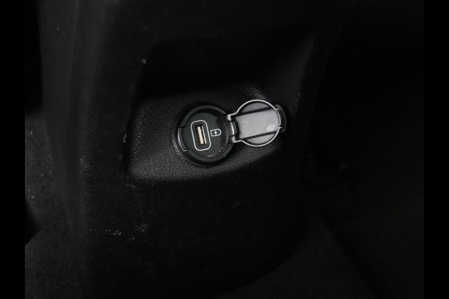 Kia Stonic 1.0 T-GDi MHEV GT-PlusLine | Schuifdak | Stoelverwarming | Adaptive cruise | Camera | Full LED | Keyless | Carplay | Navigatie | Stuurverwarming | Dodehoek detectie | Climate control | Parkeerhulp