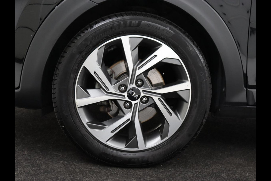 Kia Stonic 1.0 T-GDi MHEV GT-PlusLine | Schuifdak | Stoelverwarming | Adaptive cruise | Camera | Full LED | Keyless | Carplay | Navigatie | Stuurverwarming | Dodehoek detectie | Climate control | Parkeerhulp