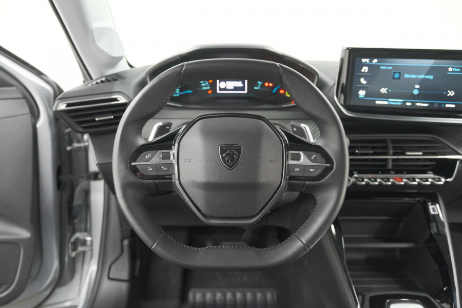 Peugeot 208 Hybrid 110 e-DCS6 Style | Parkeersensoren | Apple Carplay | Cruise Control | Airco