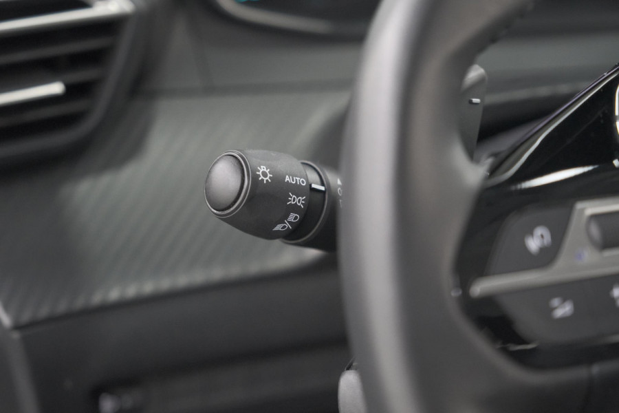 Peugeot 208 Hybrid 110 e-DCS6 Style | Parkeersensoren | Apple Carplay | Cruise Control | Airco