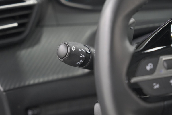 Peugeot 208 Hybrid 110 e-DCS6 Style | Parkeersensoren | Apple Carplay | Cruise Control | Airco