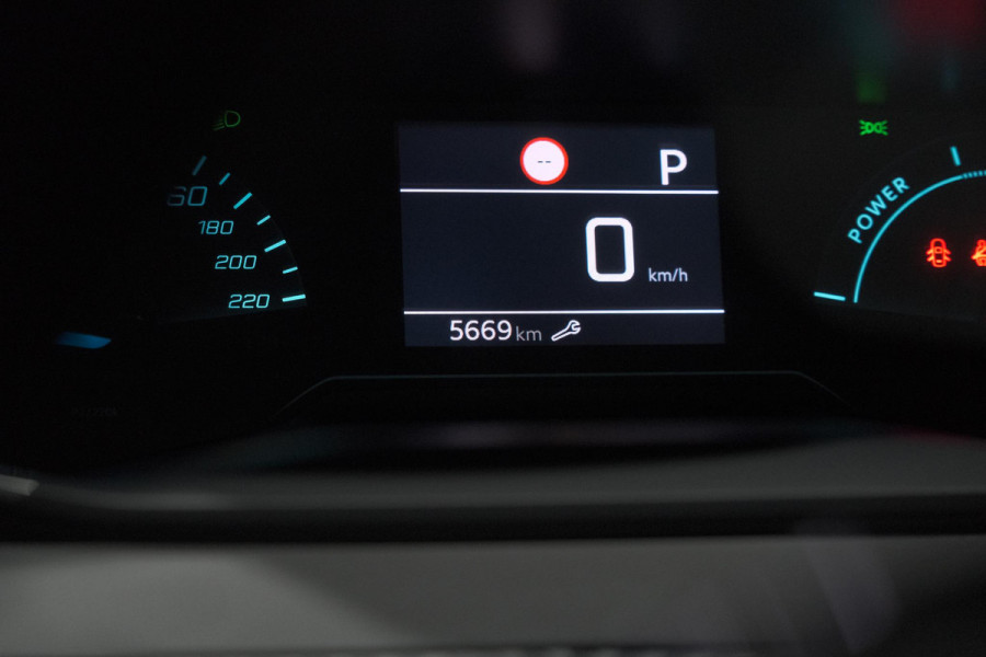 Peugeot 208 Hybrid 110 e-DCS6 Style | Parkeersensoren | Apple Carplay | Cruise Control | Airco