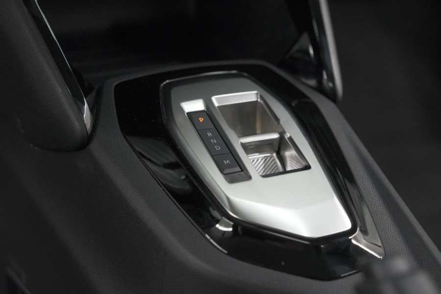 Peugeot 208 Hybrid 110 e-DCS6 Style | Parkeersensoren | Apple Carplay | Cruise Control | Airco