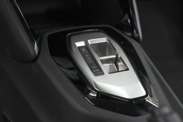 Peugeot 208 Hybrid 110 e-DCS6 Style | Parkeersensoren | Apple Carplay | Cruise Control | Airco