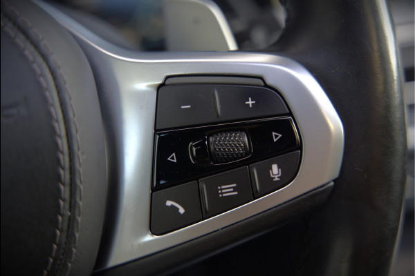 BMW X5 xDrive45e High Executive | Panoramadak | Harman Kardon | Luchtvering | Laser | Adaptive Cruise Control | Keyless | 360 Camera | Head-Up Display | Ambiance Verlichting | M Sport remmen | Memory Seats | Stoelverwarming