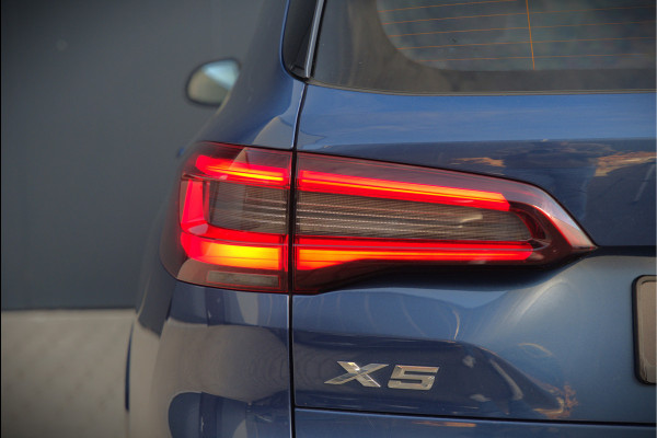 BMW X5 xDrive45e High Executive | Panoramadak | Harman Kardon | Luchtvering | Laser | Adaptive Cruise Control | Keyless | 360 Camera | Head-Up Display | Ambiance Verlichting | M Sport remmen | Memory Seats | Stoelverwarming