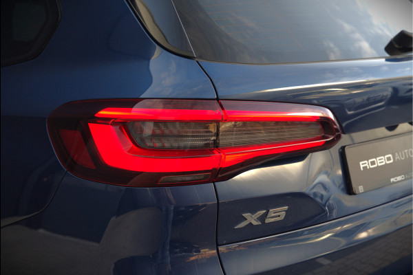 BMW X5 xDrive45e High Executive | Panoramadak | Harman Kardon | Luchtvering | Laser | Adaptive Cruise Control | Keyless | 360 Camera | Head-Up Display | Ambiance Verlichting | M Sport remmen | Memory Seats | Stoelverwarming
