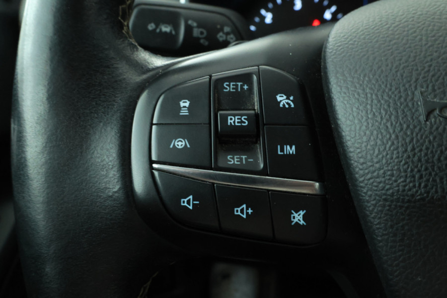 Ford FOCUS Wagon 1.5 EcoBlue Vignale X Business Automaat, Leer, B&O, navigatie, trekhaak