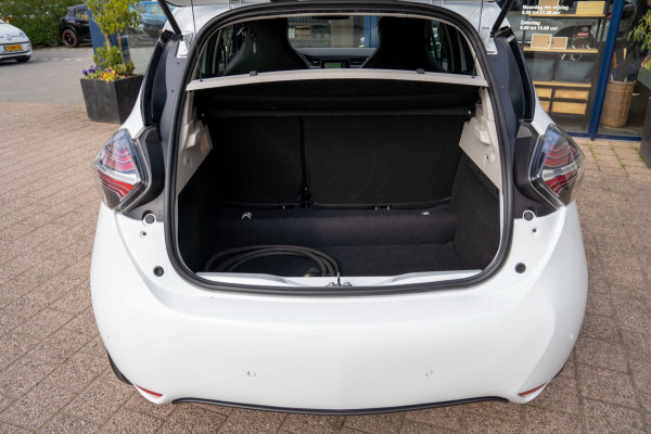 Renault ZOE R135 Evolution 52 kWh | Prijs rijklaar incl. 12 mnd garantie | Camera Carplay Navi Stuur/Stoelverw